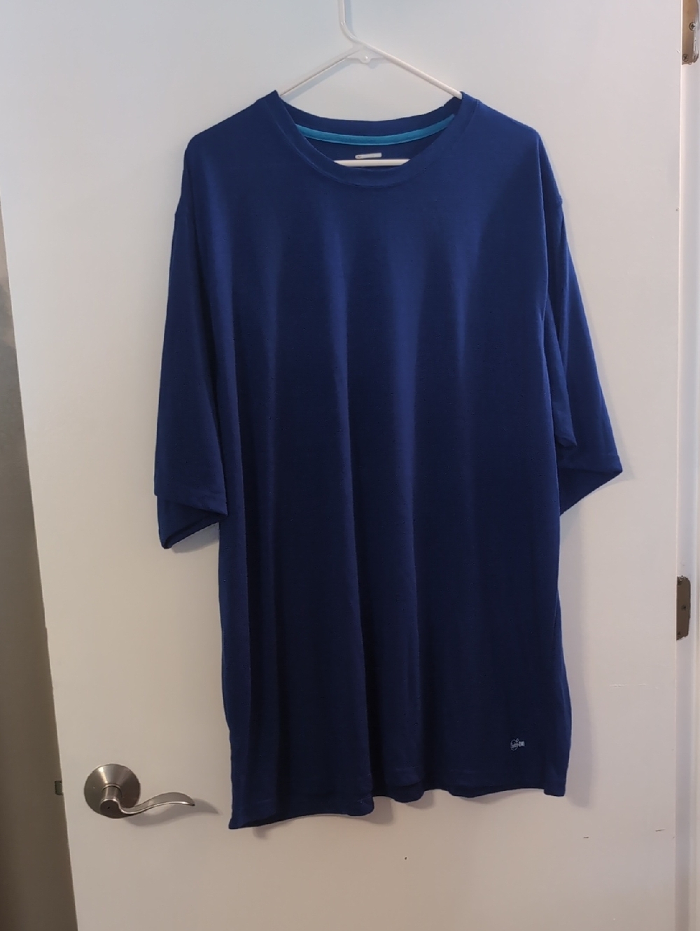 Fitness Gear Women's Crew Neck T-Shirt in Deep Blue